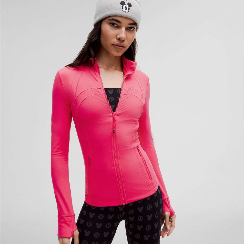 lululemon athletica Disney Women's Vibrant Pink Utility Jacket size 4 NEW